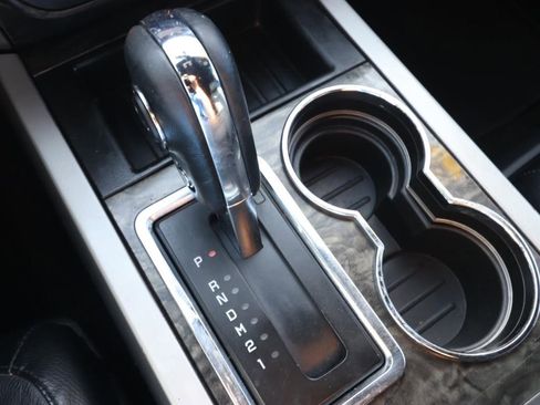 Used 2017 Ford Expedition EL Limited image 25