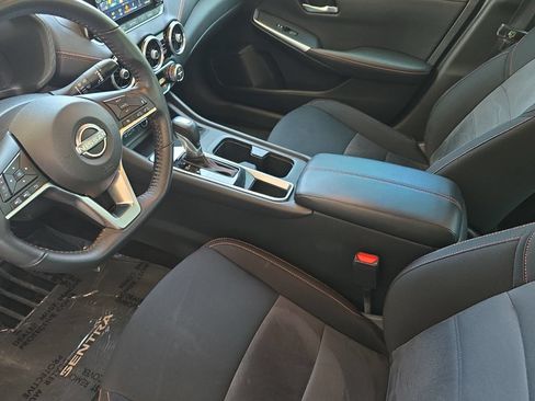 Used 2024 Nissan Sentra SR FWD image 10