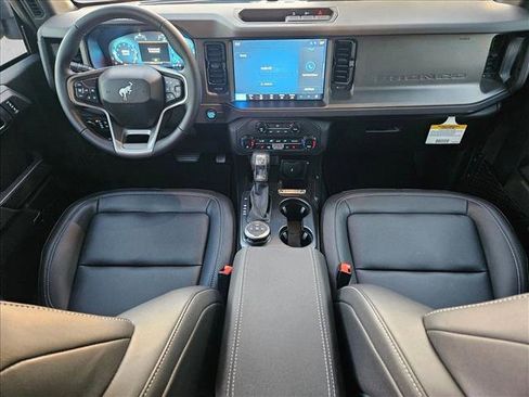 New 2025 Ford Bronco Big Bend image 15