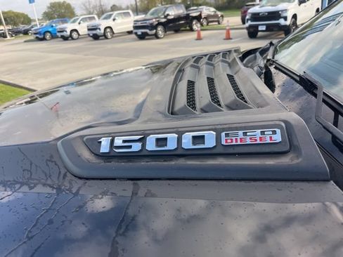 Used 2022 RAM 1500 Laramie RWD image 3