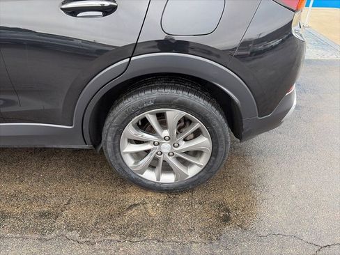 Used 2022 Buick Encore GX Essence w/ Experience Buick Package image 5