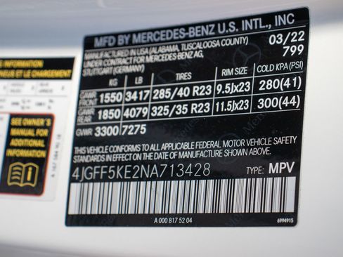 Used 2022 Mercedes-Benz GLS 450 4MATIC image 42