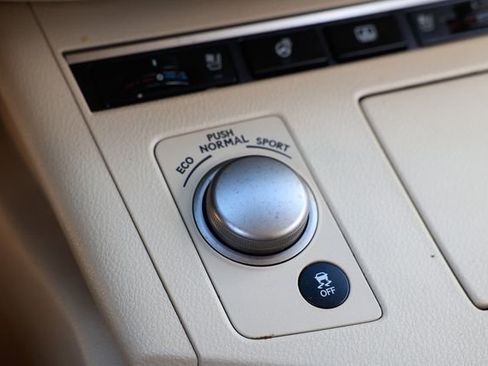 Used 2013 Lexus ES 350 image 42