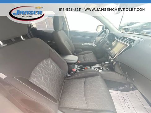 Used 2021 Mitsubishi Outlander Sport SE AWD/4WD image 28