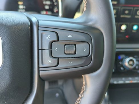 Used 2025 GMC Sierra 2500 AT4 w/ AT4 Premium Plus Package AWD/4WD image 22