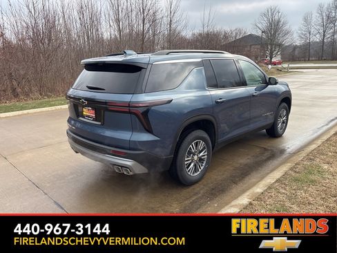New 2026 Chevrolet Traverse LT w/ Driver Confidence Package image 5