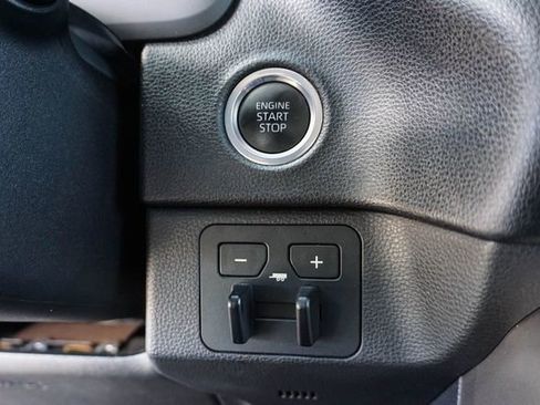 Used 2023 Toyota Tundra SR5 w/ SR5 Premium Package image 18