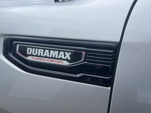 Used 2022 GMC Sierra 1500 Elevation image 28