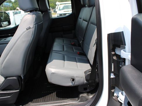 Used 2024 Ford F250 XL w/ XL Chrome Package RWD image 19