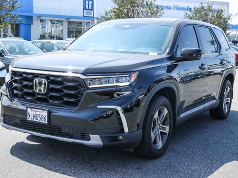 Used 2024 Honda Pilot EX-L image 3