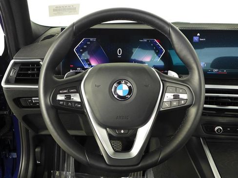 Used 2023 BMW 330i xDrive Sedan w/ Premium Package AWD/4WD image 27
