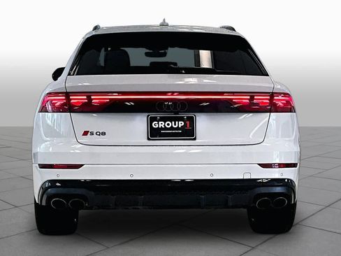 Used 2025 Audi SQ8 Prestige AWD/4WD image 4