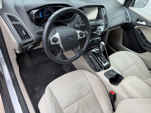 Used 2014 Ford Focus Electric Hatchback image 10