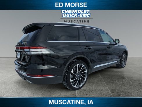 Used 2022 Lincoln Aviator Reserve w/ Equipment Group 201A image 5