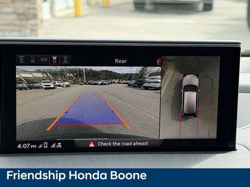 Used 2017 Audi Q7 3.0T Prestige AWD/4WD image 32