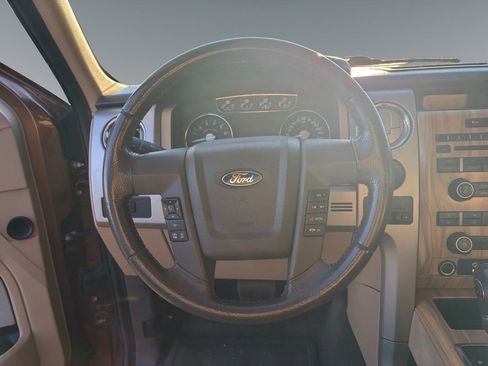 Used 2011 Ford F150 Lariat w/ Lariat Chrome Pkg image 12