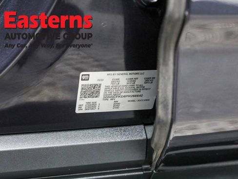 Used 2023 Chevrolet Suburban Premier image 35