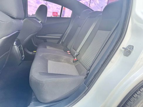 Used 2019 Dodge Charger GT image 14