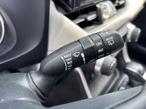 Used 2019 Toyota RAV4 XLE Premium FWD image 14