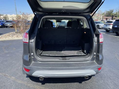 Used 2015 Ford Escape SE image 32