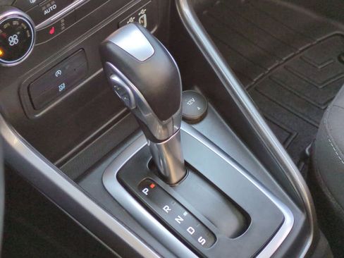 Used 2020 Ford EcoSport SE w/ SE Convenience Package image 33