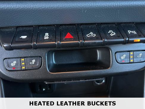 Used 2020 Chevrolet Colorado Z71 w/ Z71 Midnight Edition image 26