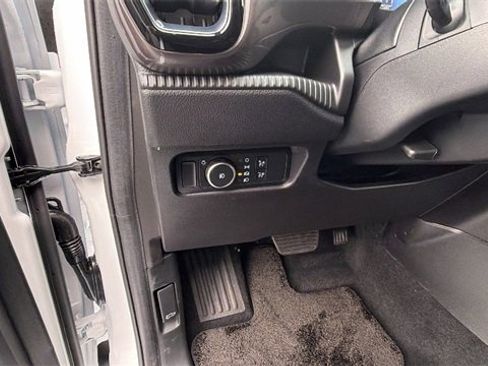 New 2025 Ford Ranger XLT w/ Equipment Group 301A High image 30