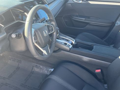 Used 2017 Honda Civic EX image 9