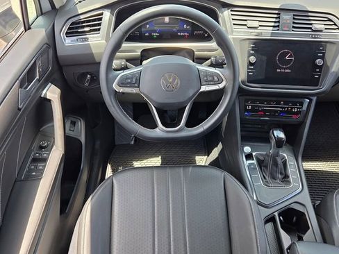 Used 2020 Volkswagen Tiguan S FWD image 7