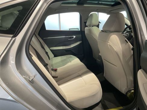 New 2025 Hyundai Sonata SEL FWD image 25