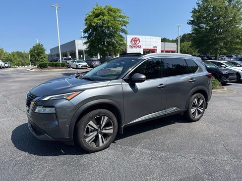 Used 2023 Nissan Rogue SL w/ SL Premium Package FWD image 1