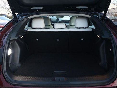 New 2026 Nissan Leaf Platinum+ w/ Cargo Package (Platinum+) FWD image 7