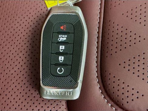 New 2026 INFINITI QX80 Autograph w/ Premium Cargo Package image 38