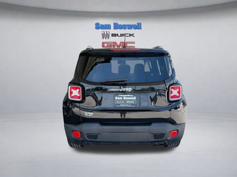 Used 2016 Jeep Renegade Limited FWD image 9