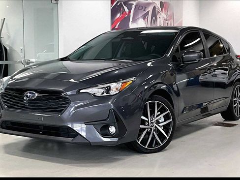 Used 2024 Subaru Impreza 2.0i Sport image 1