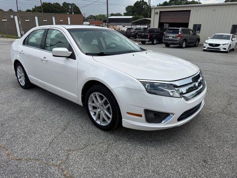 Used 2010 Ford Fusion SEL FWD image 3