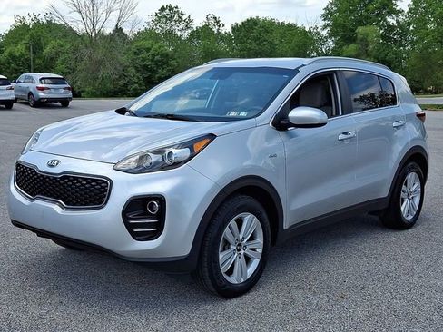 Used 2017 Kia Sportage LX w/ LX Popular Package AWD/4WD image 6