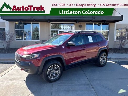 Used 2020 Jeep Cherokee Trailhawk w/ Comfort/Convenience Group AWD/4WD image 1