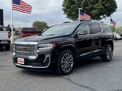 Used 2020 GMC Acadia Denali w/ Trailering Package AWD/4WD image 3
