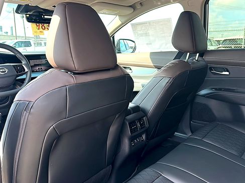 New 2026 Nissan Murano Platinum w/ Cargo Package image 14