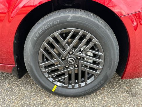 New 2026 Nissan Sentra SV w/ SV Convenience Package FWD image 12