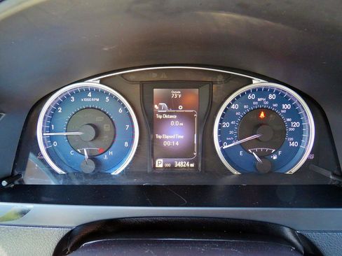 Used 2017 Toyota Camry LE image 23