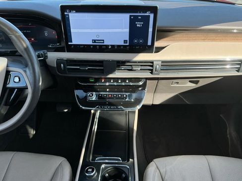 Used 2024 Lincoln Corsair Reserve w/ Equipment Group 201A image 20