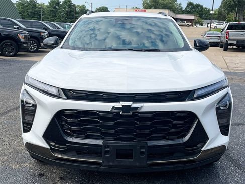 Used 2025 Chevrolet Trax ACTIV FWD image 7