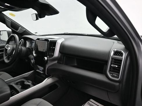 Used 2025 RAM 1500 Big Horn AWD/4WD image 8