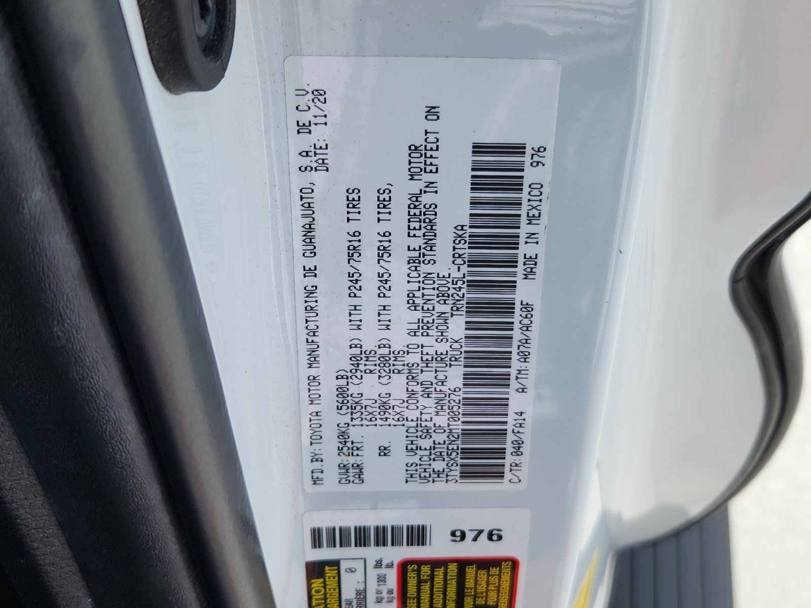 Used 2021 Toyota Tacoma SR AWD/4WD image 18