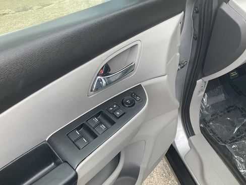 Used 2016 Honda Odyssey EX-L image 12