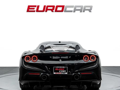 Used 2022 Ferrari F8 Tributo RWD image 4