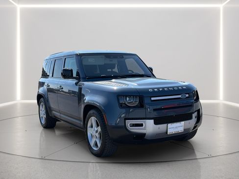 Used 2020 Land Rover Defender 110 SE AWD/4WD image 10