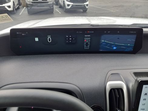 Used 2025 Ford Expedition Active AWD/4WD image 20